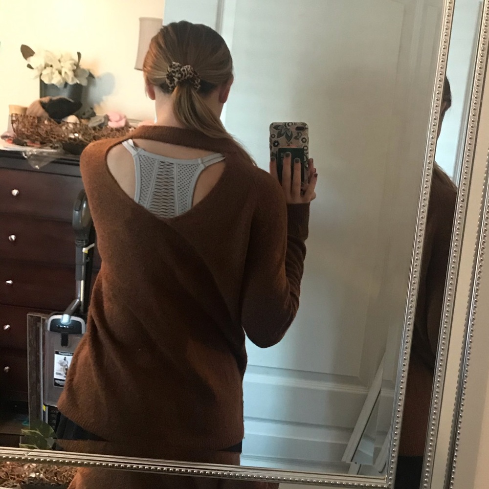LOFT Rust Sweater - Picture 4 of 5
